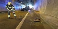 Herido leve un conductor tras sufrir un accidente en el túnel de Ezkaba