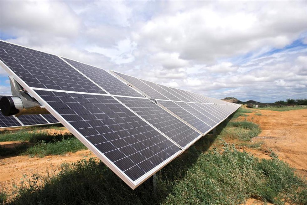 Archivo - Placa solar