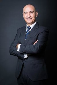 CaixaBank amplía Dirección Territorial en C-LM al sumar el negocio de Extremadura y con Jaime Campos al frente