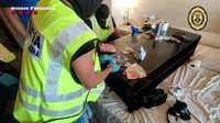 Desarticulan un punto de distribución de droga de la zona de ocio de Salou (Tarragona)