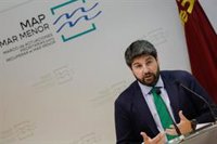 López Miras defiende la construcción de un puerto en El Gorguel "compatible con todas las medidas de sostenibilidad"
