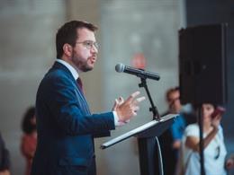 El presidente de la Generalitat, Pere Aragons, inaugura el centro logístico de Taurus en Oliana (Lleida), el 22 de julio de 2022.