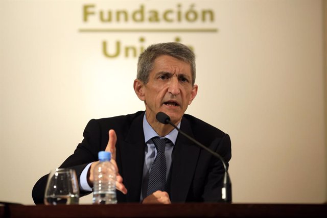 El nuevo presidente de la Fundación Bancaria Unicaja, José M. Domínguez, en rueda de prensa en Málaga a 22 de julio de 2022  , tras sustituir a Braulio Medel en el cargo