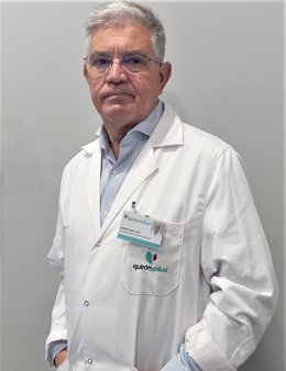 El especialista médico de Quirónsalud Huelva, Manuel Ramos Lora.