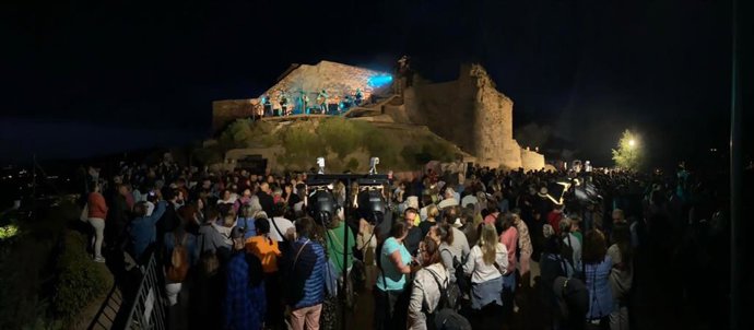 Nalda volvió a volcarse con su "VII Jornada de Difusión Turística del Castillo de Nalda Señorío de Cameros", organizada por el Ayuntamiento de la localidad.