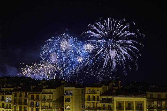 Conciertos, encierros y fuegos artificiales, actividades para celebrar las fiestas de Santiago en municipios madrileños.