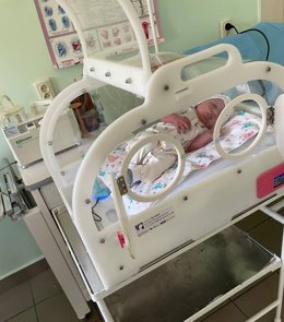 Recién nacidos en Ucrania salen adelante gracias a cunas climatizadas fabricadas por alumnos de colegios salesianos