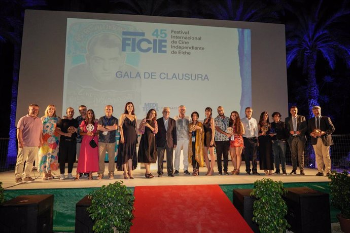 El 45 Festival de Cine de Elche corona a 'Espinas', de Iván Sáinz-Pardo, y a 'Tros', de Pau Calpe