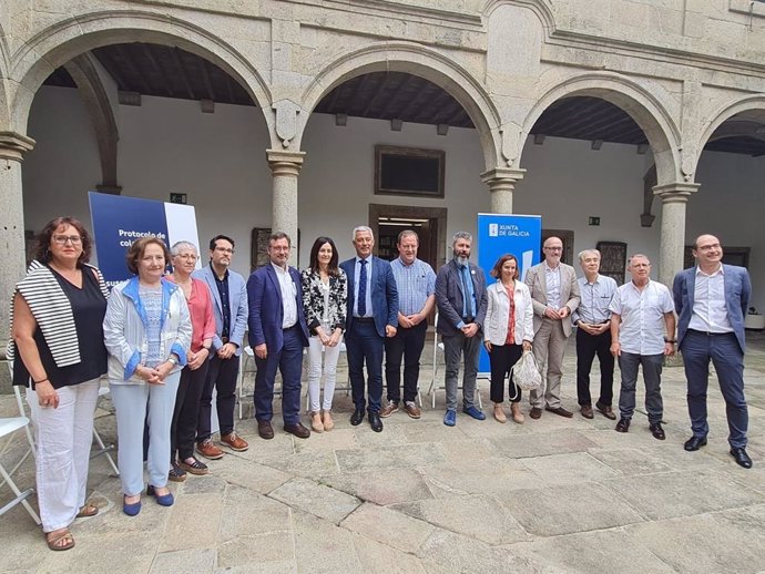 Los representantes de los gobiernos de Galicia, Euskadi, Cataluña, Baleares, Navarra y la Generalitat Valenciana celebran la reunión ordinaria anual de la comisión de seguimiento del protocolo de colaboración en materia de política lingüística