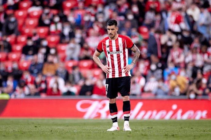 Archivo - El jugador del Athletic Club Yuri Berchiche en la temporada 2021-2022.