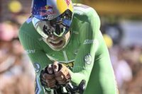 Van Aert vuela en la crono del Tour y Vingegaard somete a Pogacar en la última batalla