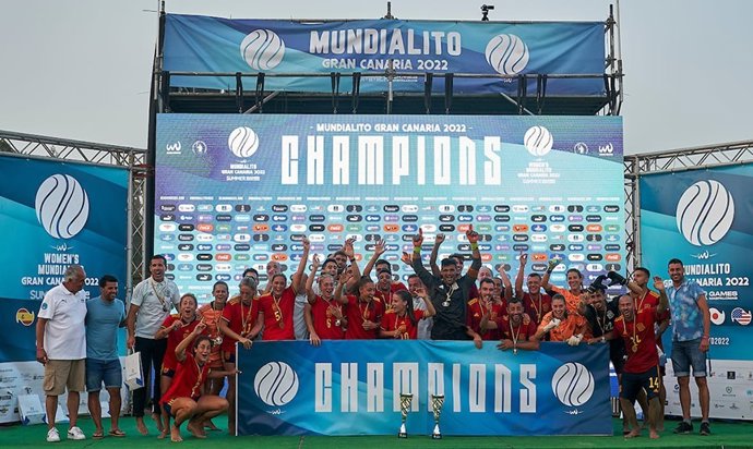 El fútbol playa español hace historia en el Mundialito 2022