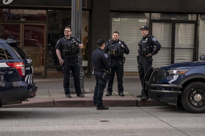 Agentes de policía en Seattle, Washington, Estados Unidos