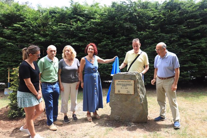 La XXV Festa da Gaita y la XXV Xornada de Gaiteiros Tradicionales del Occidente de Asturias ha contado con la presencia del presidente de la Junta General. Marcelino Marcos Líndez, acompañado por la alcaldesa de El Franco, Cecilia