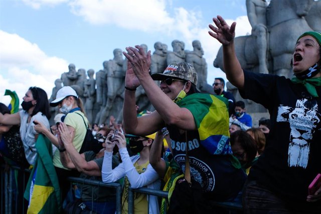 Archivo - Simpatizantes del presidente de Brasil, Jair Bolsonaro