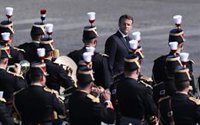Macron visita Camerún, Benín y Guinea-Bissau para renovar sus relaciones