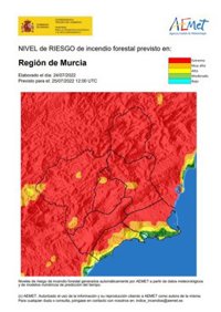 El nivel de riesgo de incendio forestal previsto para este lunes es extremo en toda la Región, excepto en el litoral