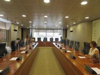 La Asamblea celebrará este martes un pleno para regular las horas extra del personal del CEIS