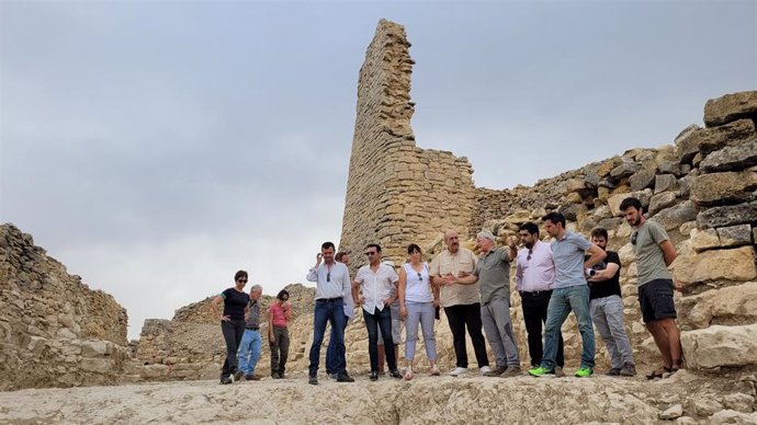 Se han retirado rellenos y escombros del yacimiento íbero del Cabezo de San Pedro