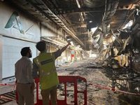 Mercamadrid recupera su actividad tras el incendio en la nave de frutas