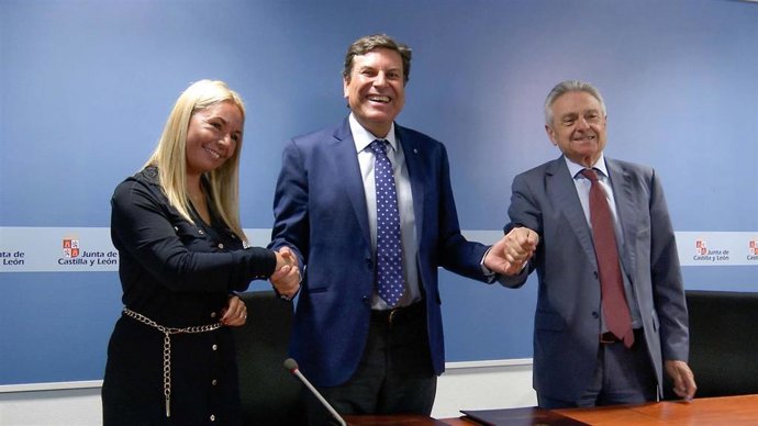 Switch Mobility, Junta y Facyl firman un protocolo para poner en marcha un comité de análisis de capacidades industriales en el sector de la automoción