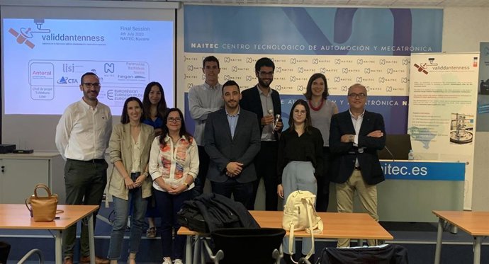 Un proyecto de la Eurorregión valida la fabricación aditiva metálica de antenas de satélites.