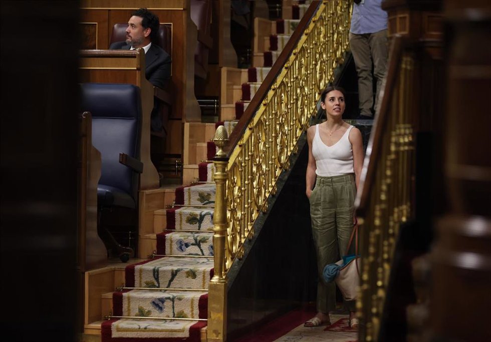 La ministra de Igualdad, Irene Montero, en la segunda jornada de la 26 edición del Debate sobre el Estado de la Nación, en el Congreso de los Diputados, a 13 de julio de 2022, en Madrid (España). Tras siete años sin celebrarse ninguno, la Cámara baja ac