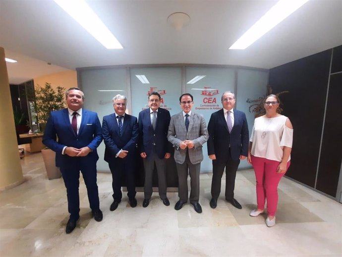CEU Andalucía expone los avances de la Universidad Fernando III a la Confederación de Empresarios de Andalucía