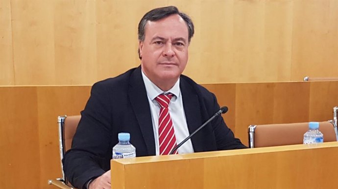 El portavoz de Vox en el Ayuntamiento de Espartinas y diputado provincial, Rafael garcía, en una foto de archivo.