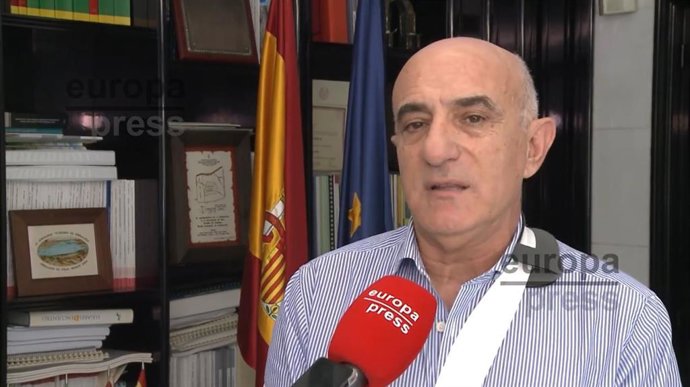 El presidente de la Confederación Hidrográfica del Guadiana, Samuel Moraleda, atiende a Europa Press