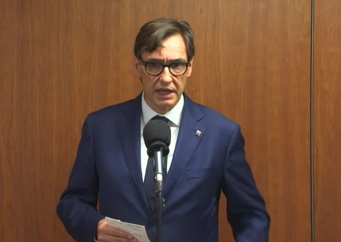 El primer secretario del PSC, Salvador Illa, en rueda de prensa en Andorra la Vella (Andorra)
