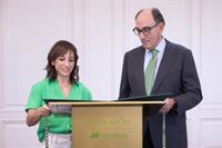 Sandra Sánchez recibe la 'Huella de Oro Iberdrola' en reconocimiento a su carrera deportiva