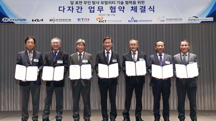 Firma del acuerdo de colaboración entre Hyundai y Kia para desarrollar soluciones de movilidad en la superficie lunar
