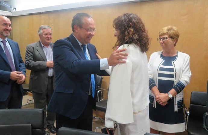 Archivo - Consejero de Hacienda en CPFF