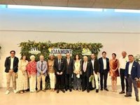 Salado reivindica en los Premios Joan Hunt el papel de los residentes extranjeros en la sociedad "pujante" de Málaga