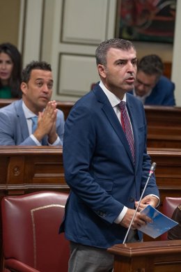 Manuel Domínguez asume la portavocía del Grupo Popular en el Parlamento de Canarias