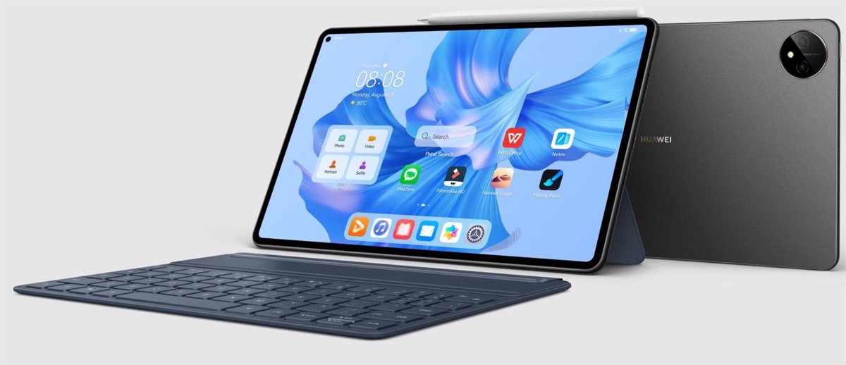 The Huawei MatePad Pro 11 tablet debuts HarmonyOS 3 and features a 120Hz OLED display