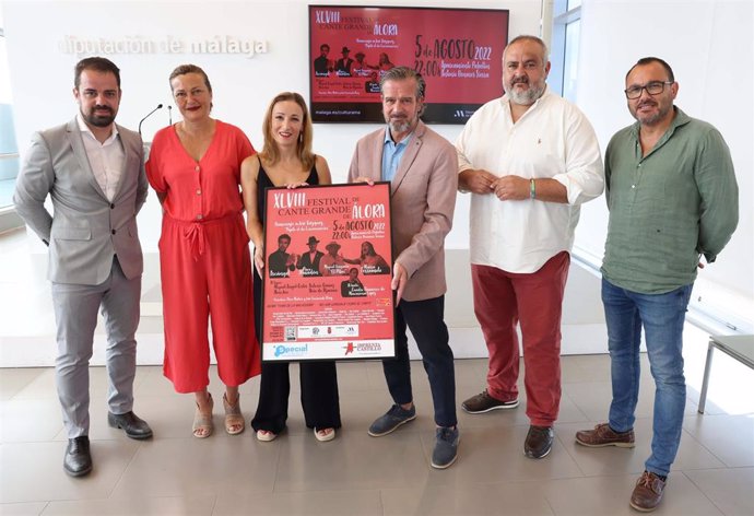 Álora celebra el 5 de agosto el Festival de Cante Grande con Arcángel, María Terremoto, Paco Almadén o 'El Pibri'