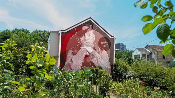 Mural en Pontevedra de la muestra.