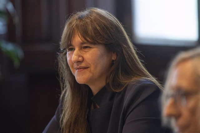 La presidenta del Parlament, Laura Borràs, durante una reunión de la Mesa del Parlament, en el Parlament, a 28 de julio de 2022, en Barcelona, Catalunya (España). La Mesa del Parlament aborda si suspende a la presidenta de la Cámara catalana. Esta iniciat