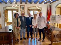 Firmado el convenio que dará inicio a las obras de modernización y eficiencia energética del regadío de Viana