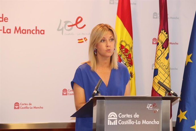 La portavoz del PSOE en las Cortes de Castilla-La Mancha, Ana Isabel Abengózar