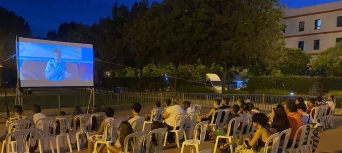 Cine de verano en los distritos