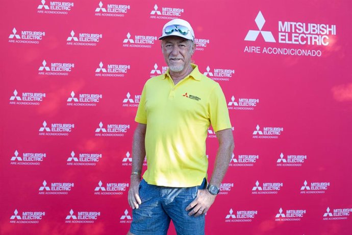 El golfista español Miguel Ángel Jiménez tras participar en un clínic organizado por Mitsubishi Electric