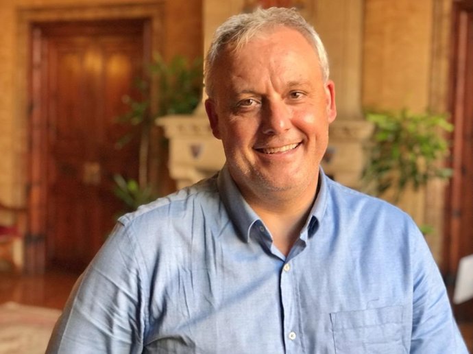 Archivo - El conseller de Promoción Económica y Desarrollo Local, Jaume Alzamora.