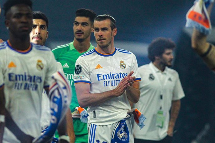 Archivo - Gareth Bale durante la celebración en el Santiago Bernabéu por la conquista de la Liga de Campeones 2021-2022
