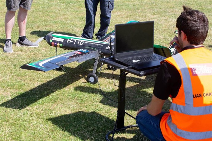 El equipo HORUS UPV sube al pódium en la competición de sistemas de aeronaves no tripuladas del Reino Unido