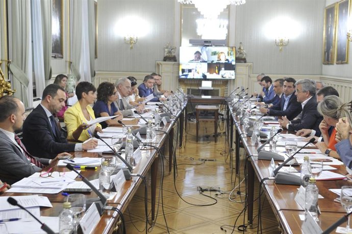 El alcalde de Estepona critica la "falta de empatía" del Gobierno de España con problemas de ayuntamientos