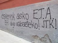 El Ayuntamiento de Calvi recuerda este sábado a los dos guardias civiles asesinados por ETA hace 13 años