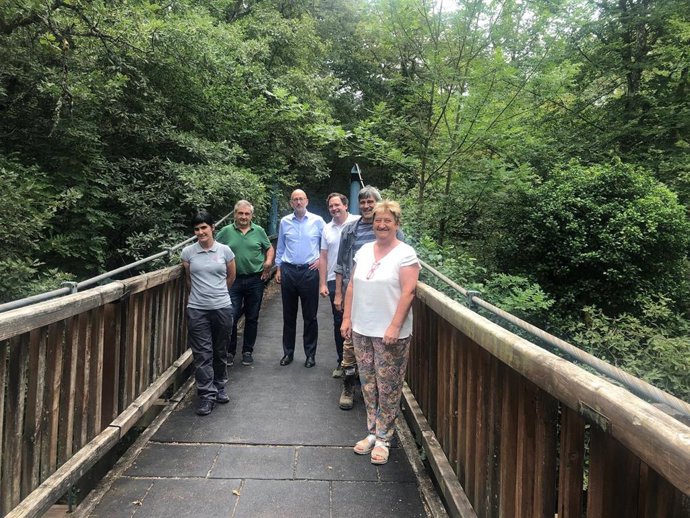 El diputado de medio ambiente, Josean Galera, en su visita a la zona de obras